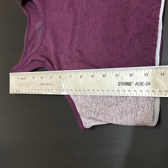 Cute! Outdoor Voices sports bra! Navy and maroon! Size large - Picture 4 of 5